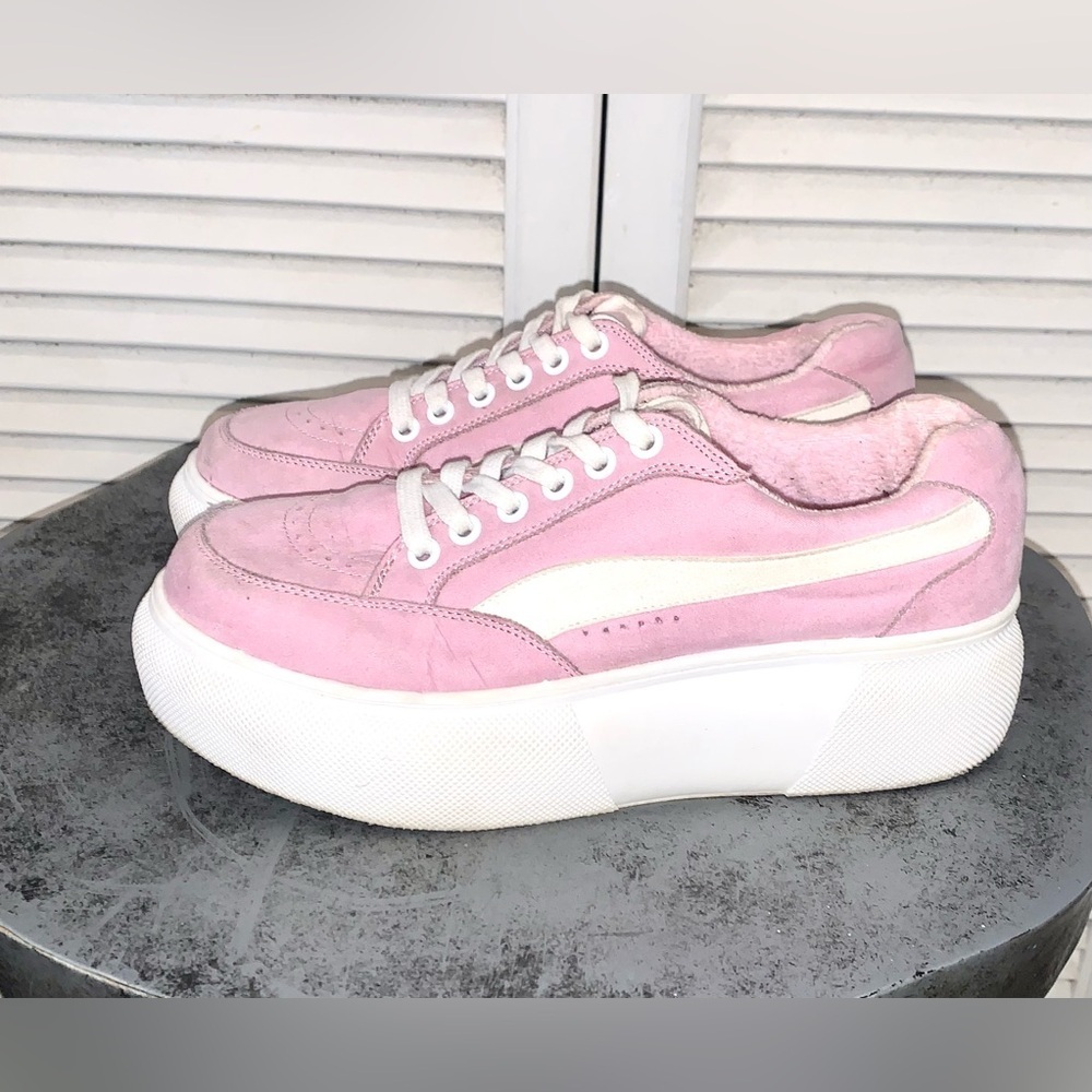 🆕Madden Girl “Ollie” Pink Lace Up platform Sneaker, Size 8 - Picture 2 of 7